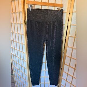 PINK Victoria's Secret Shimmering Black Leggings